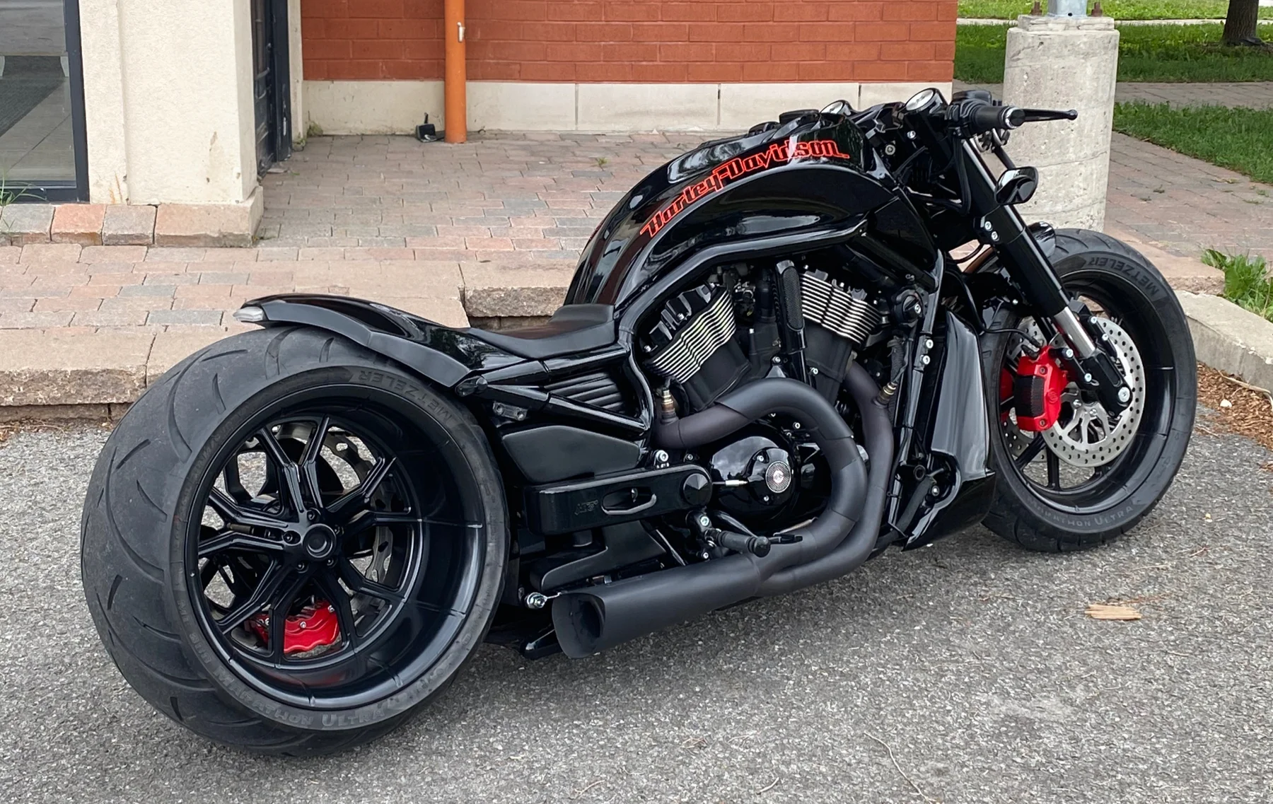 Black and red custom V-Rod from Badbull Customs